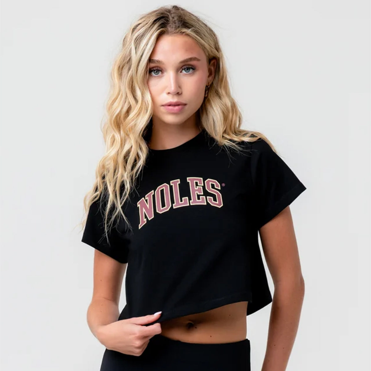 Established & Co. Women's Noles Short Sleeve Crop T-shirt - Black